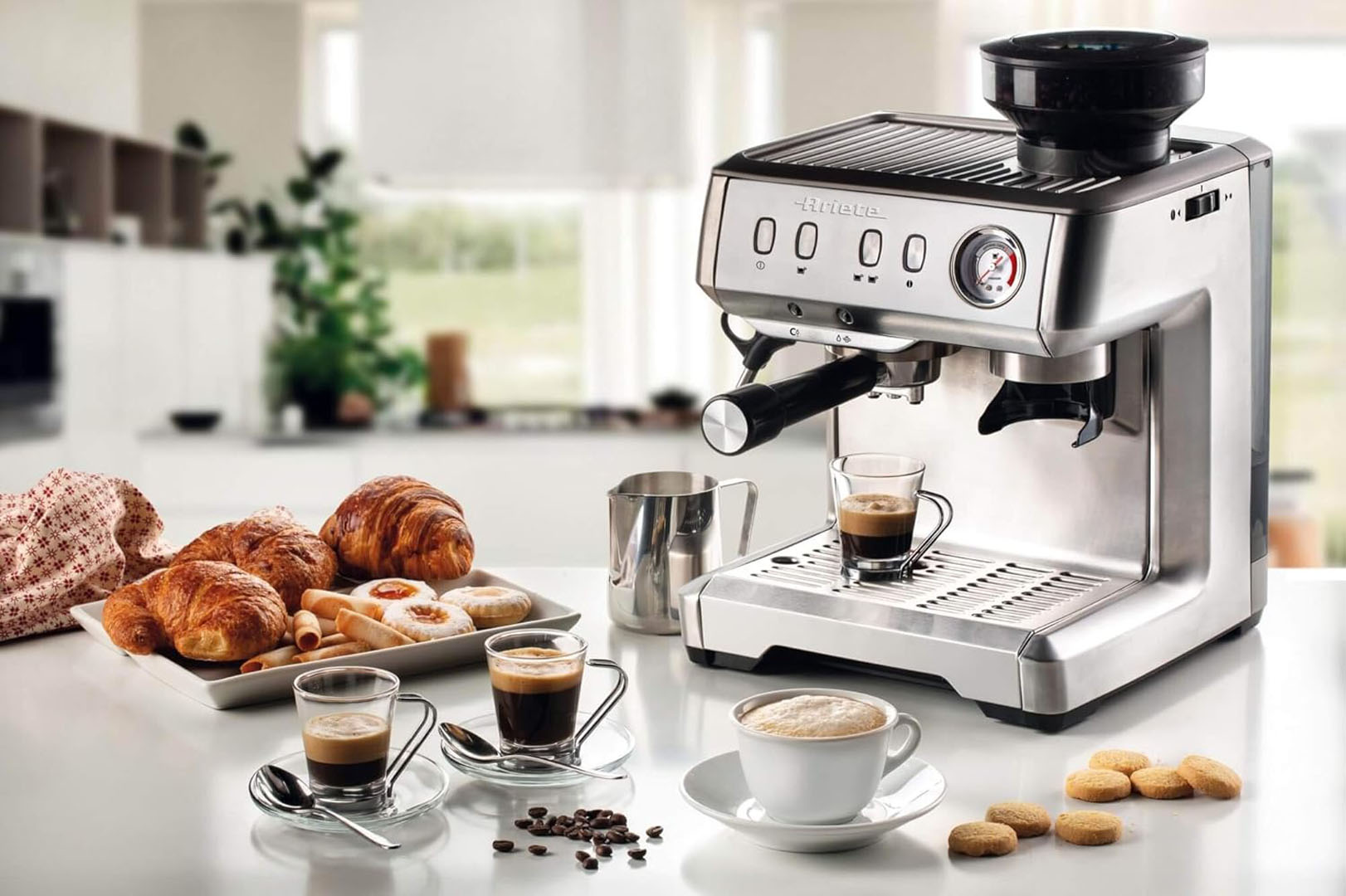 Ariete　エスプレッソ・カプチーノメーカー Ariete Bean To Cup Barista Pump Espresso Machine, Inbuilt Coffee